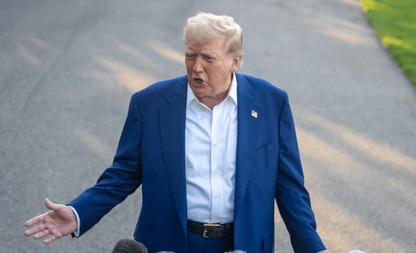 誓要奉陪到底！全球接到通告，多国嗅到不寻常信号，中国用中英双语，是时候跟美算账了！