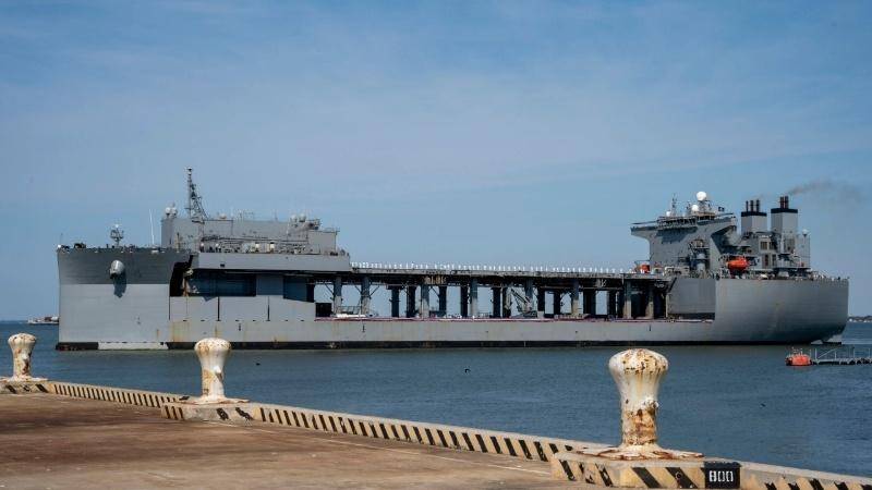 突袭仁爱礁只是虚晃一枪，真正的“杀招”竟在半月礁，菲军很狡猾