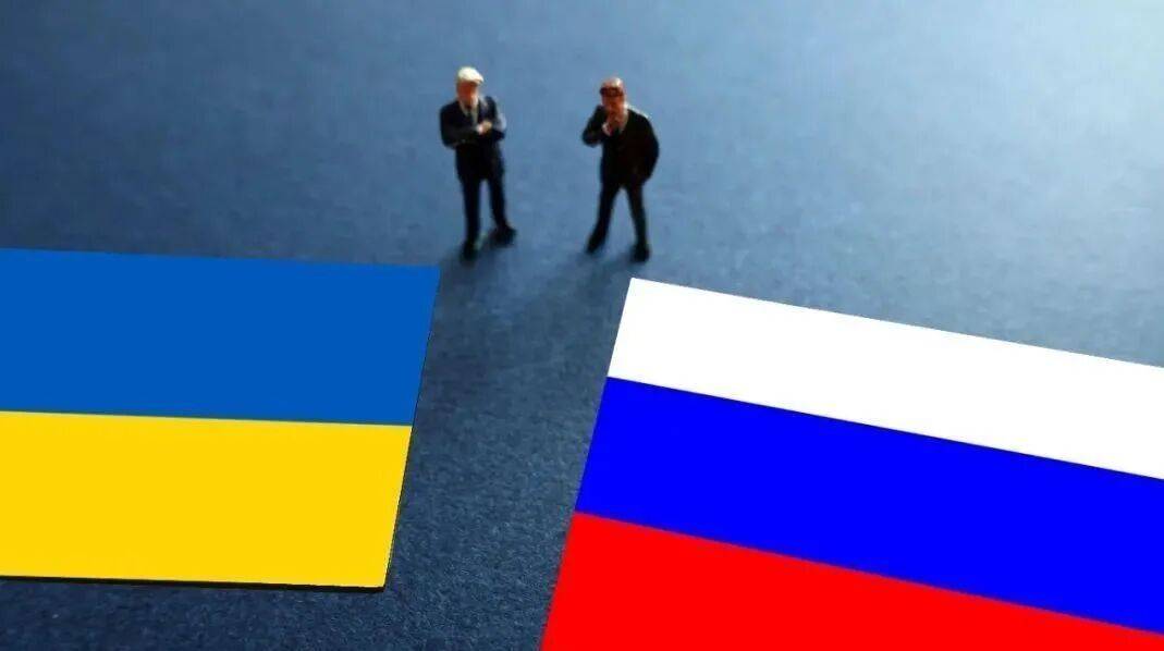 俄乌冲突真的要结束了？特朗普亲口证实:乌克兰必须割地给俄罗斯来换和平，释放信号强烈