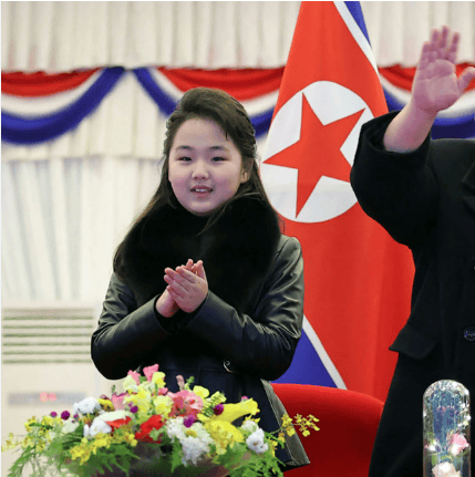 金正恩女儿首登国际舞台，引爆接班传闻！英国首相被架空，工党内斗成全武行…