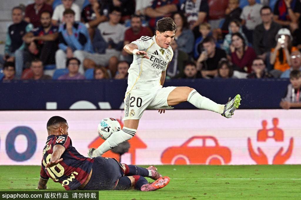 6轮全胜！西甲-姆巴佩双响维尼修斯破门 皇马4-1莱万特