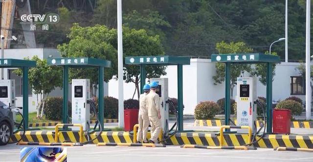 双节将至 超三成高速服务区充电桩满负荷工作 应对办法来了