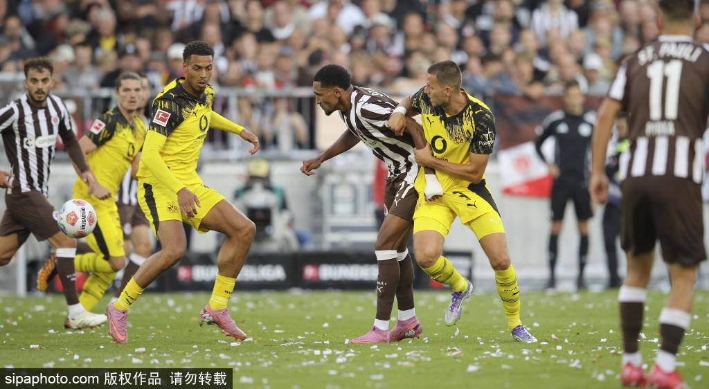 阿莱格里对米兰10号莱奥的严厉提醒：26岁不再年轻，勤奋是唯一出路